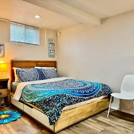 Cozy Private Room With Shared Bathroom On The 1St Floor - Conveniently Located Near Seatac Airport And Downtown